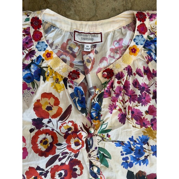 Johnny Was workshop XS s Tunic Top Embroidered collar Floral Print Button Shirt - Picture 9 of 12